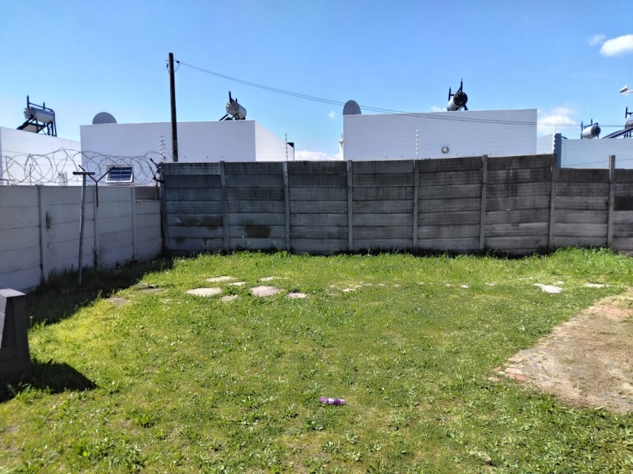 3 Bedroom Property for Sale in Eersterivier South Western Cape